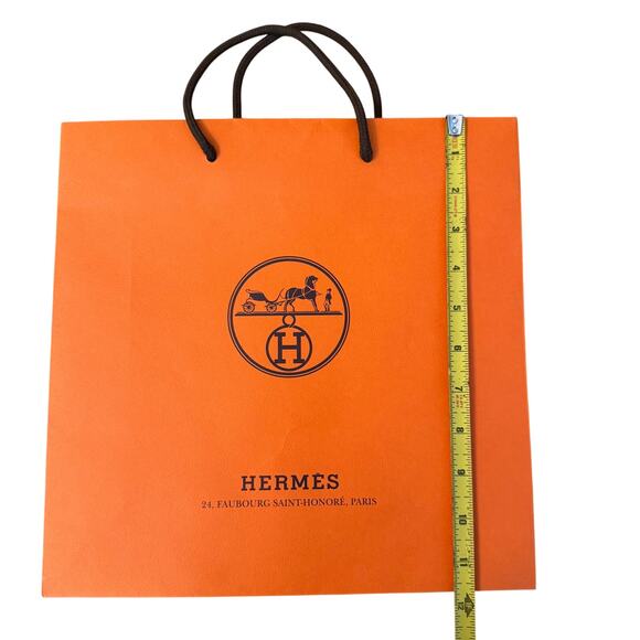 Hermès Orange Shopping Bag 11.75"x11.75" Made in Portugal 2022 - Picture 4 of 5